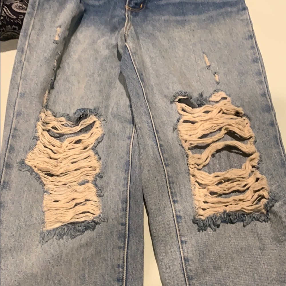 CARMAR faded wash knee distressed baggy jeans